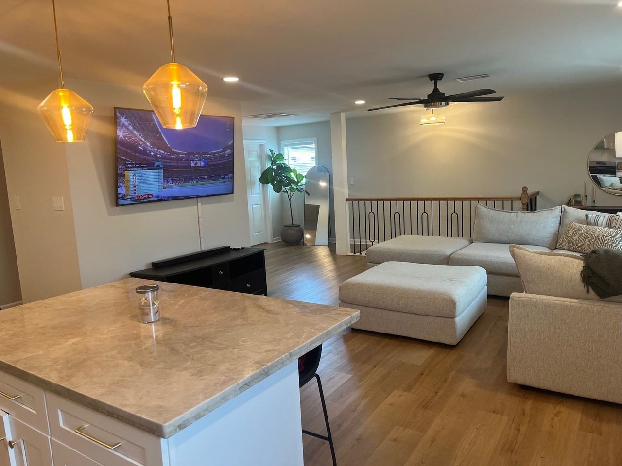 2403 Avenue O - Photo 6 of 21