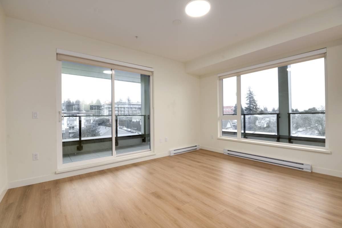 365 2nd Street East #502 - Photo 7 of 26