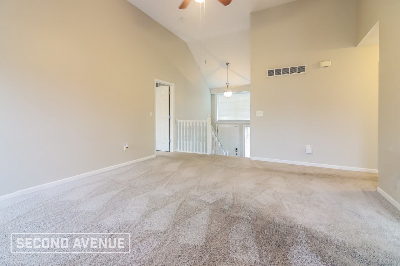 1710 Black Bear Ct - Photo 5 of 26