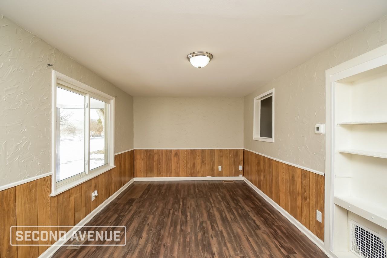 3645 N Sadlier Dr - Photo 4 of 26