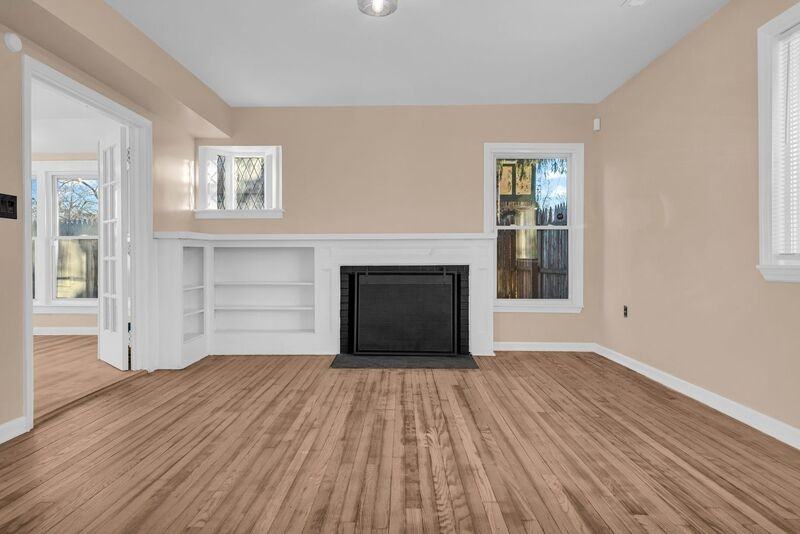 16816 Inverness St - Photo 3 of 21