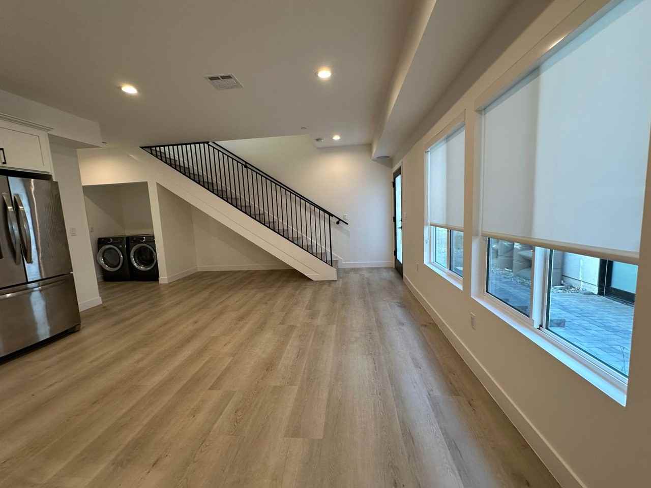 14248 Roscoe Blvd. - Photo 6 of 20