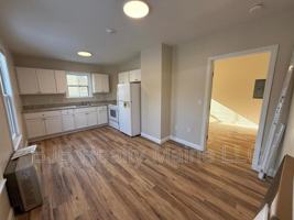 featured image of 59 Bramhall St #100-4