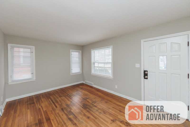 12024 Darlington Ave - Photo 3 of 10