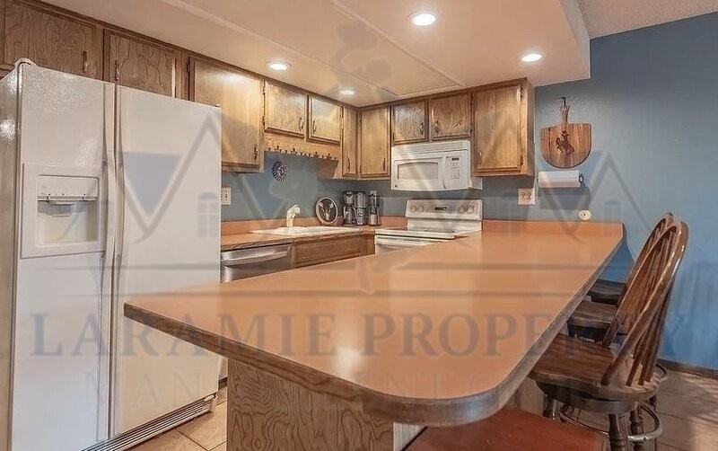 1706 Palmer Dr - Photo 6 of 17