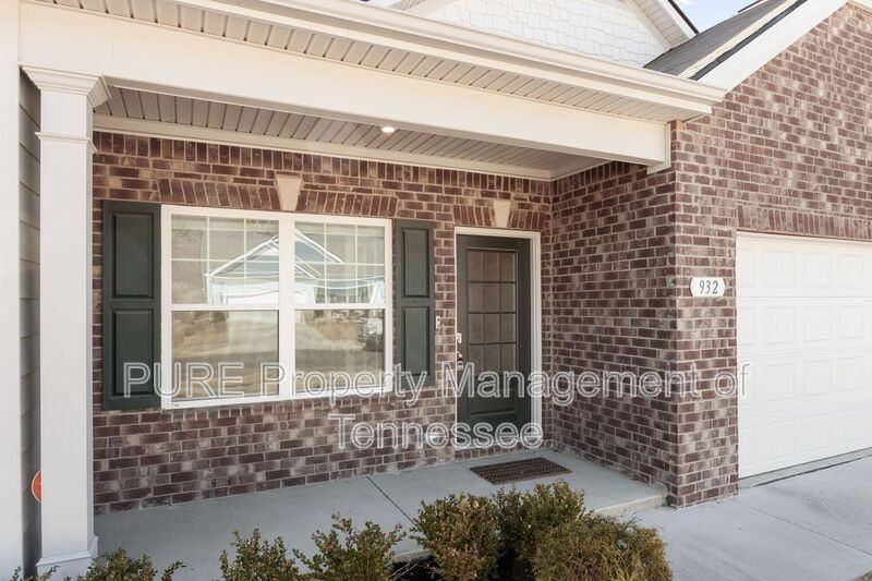 932 Millstream Dr - Photo 2 of 33