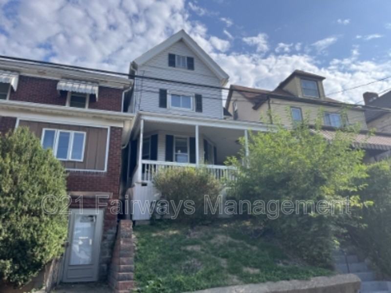 528 4th St - Photo 2 of 11