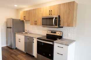 Lakeland Apartments - Photo 1 of 1