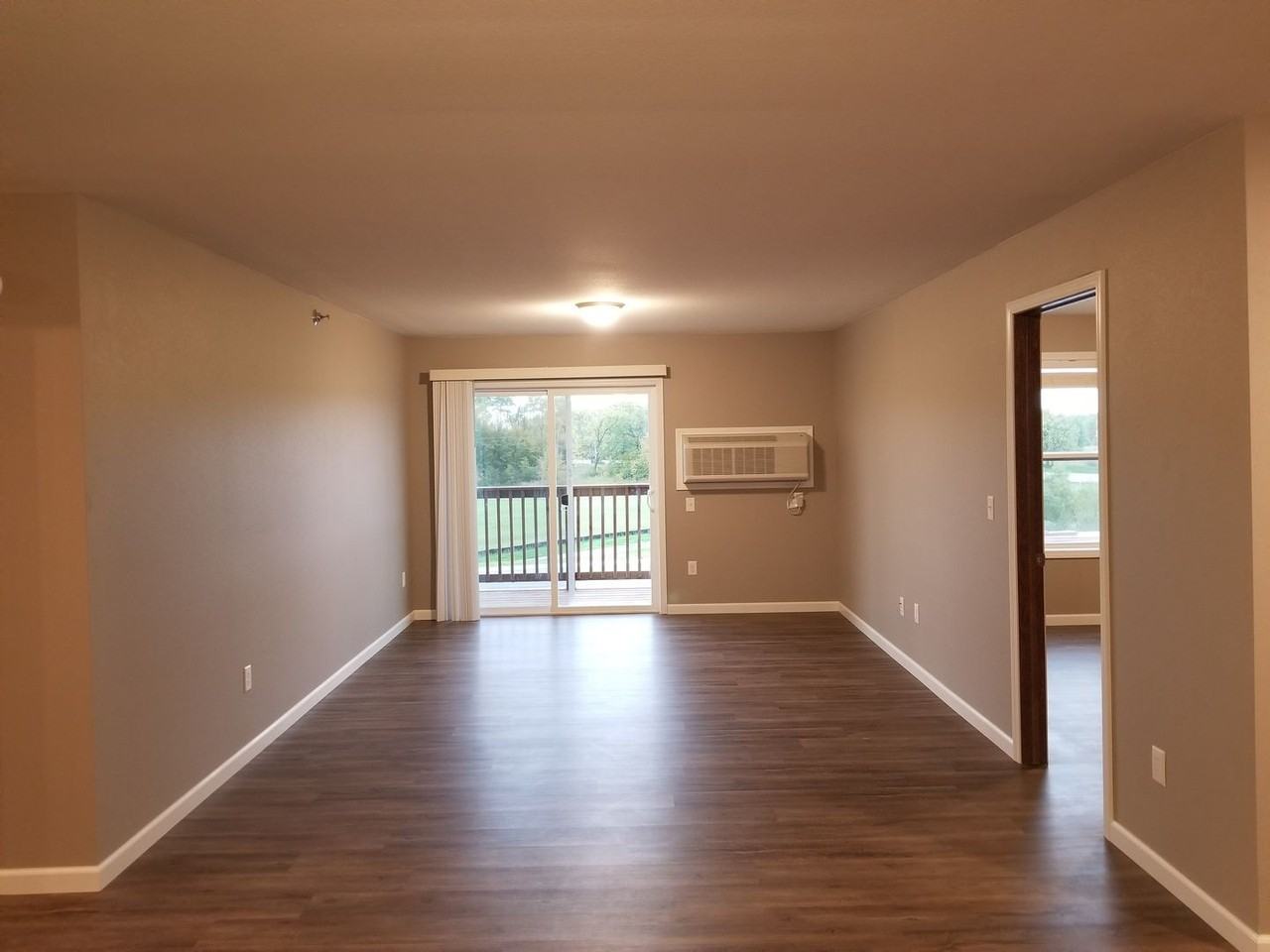 Woodland Heights Apartments - Photo 3 of 23