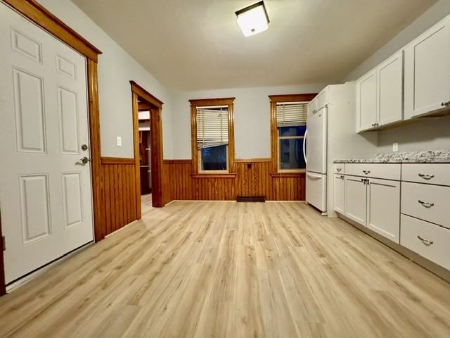 406 Chestnut Street - Photo 2 of 12