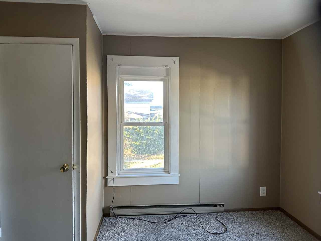 801 W Pleasant St - Photo 3 of 13
