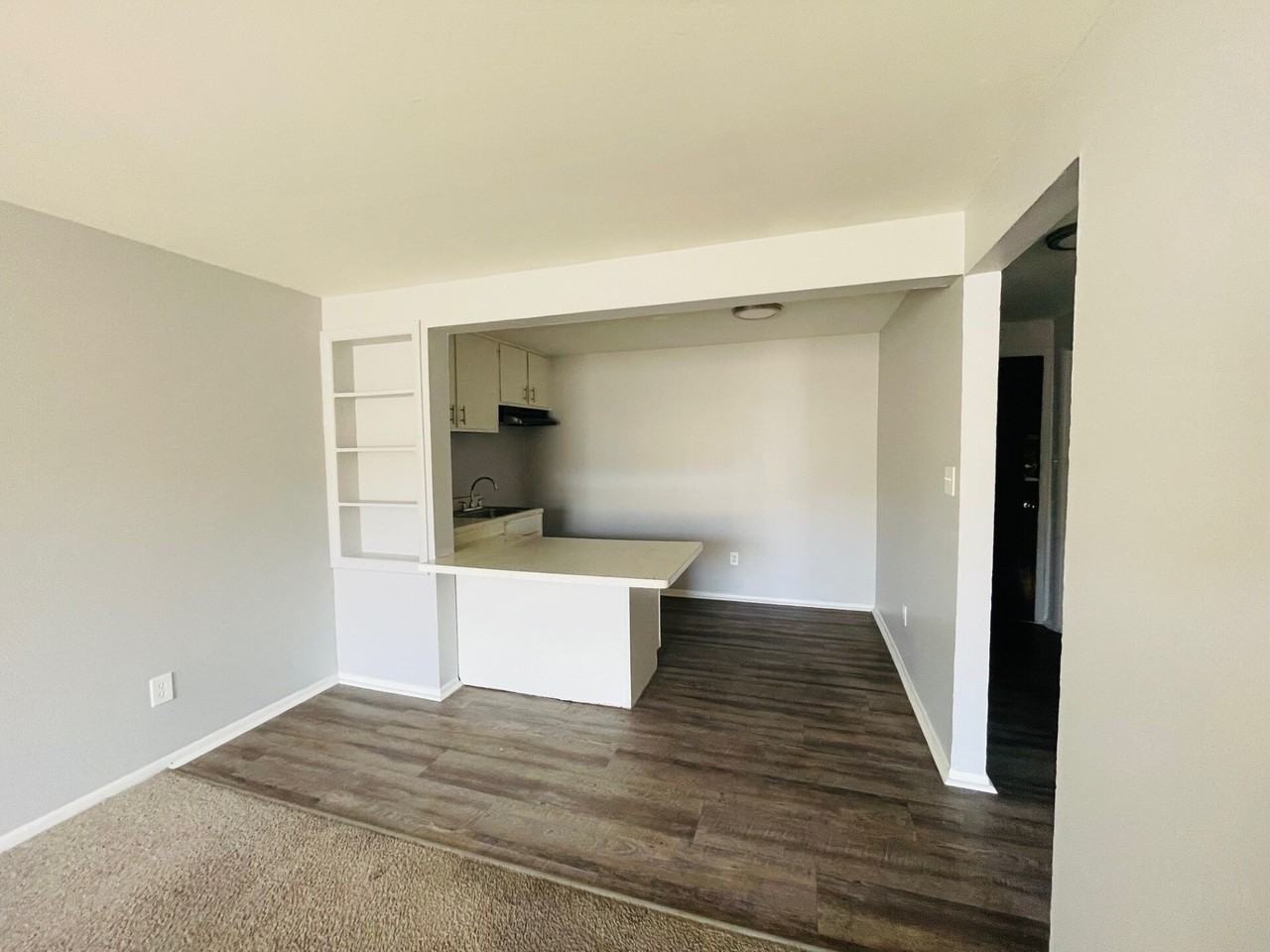 National Road Apartments - Photo 4 of 17
