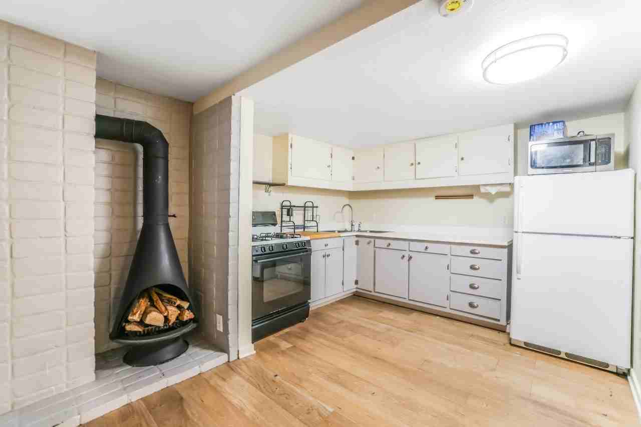 4079 17th St - Photo 2 of 18