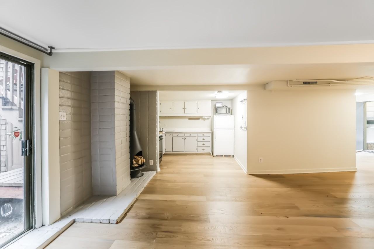 4079 17th St - Photo 4 of 18