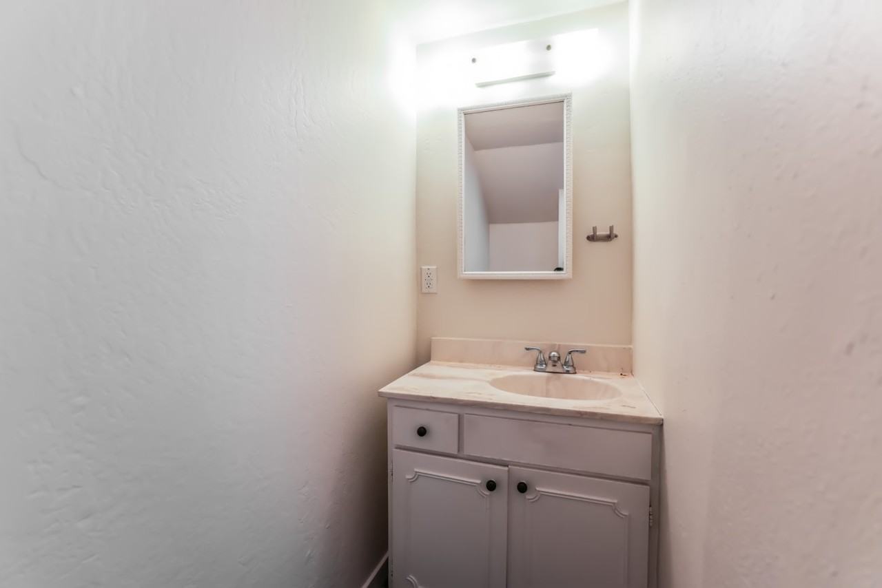 4079 17th St - Photo 7 of 18