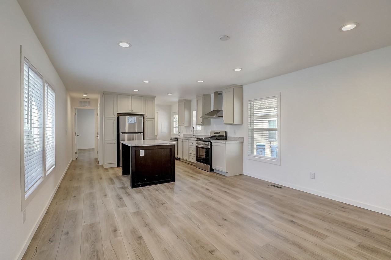 2627 S Lamb Blvd #267 - Photo 4 of 24