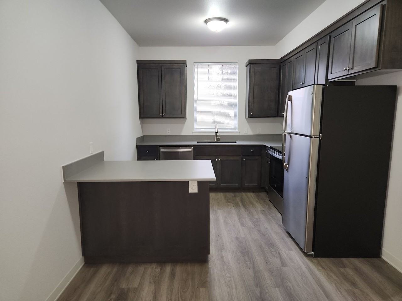 1900 S 2nd St - Photo 3 of 48