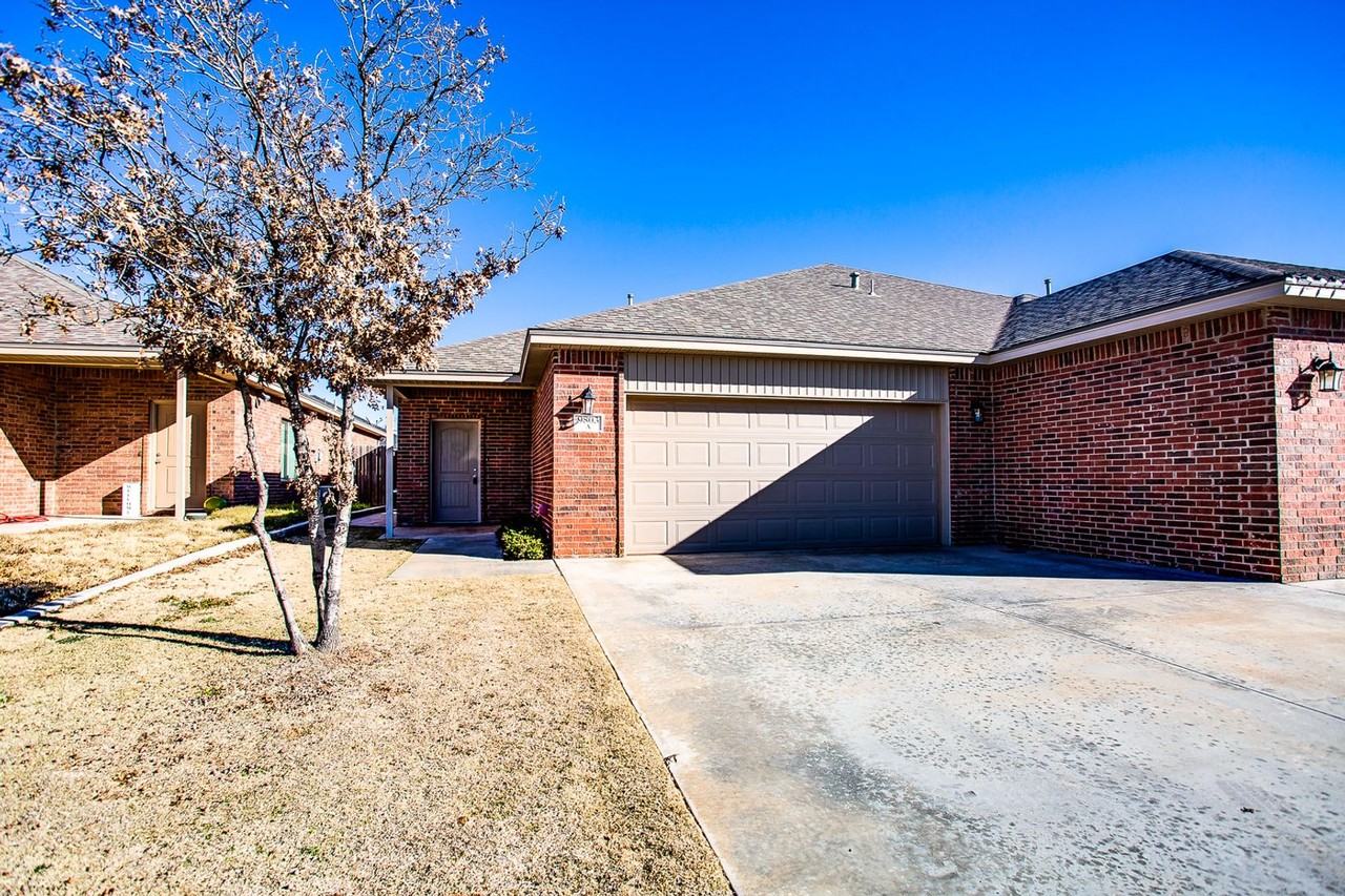 9803 Uvalde Ave - Photo 2 of 17
