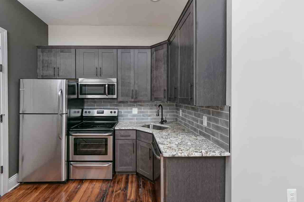 814 Cathedral Street - 9175 - Photo 5 of 20