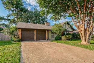 22822 Elsinore Dr - Photo 1 of 1