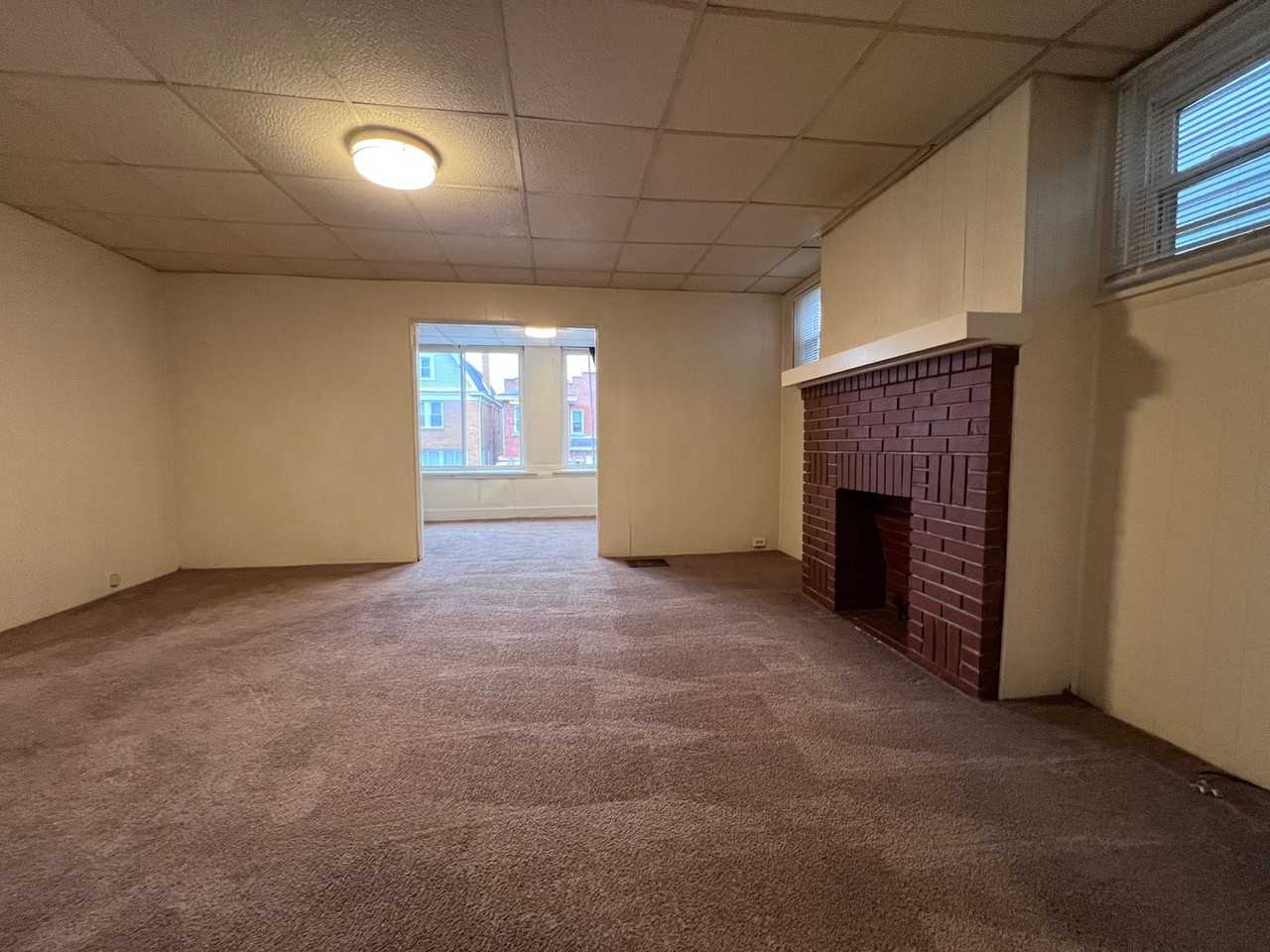 323 Mckinley St - Photo 2 of 16