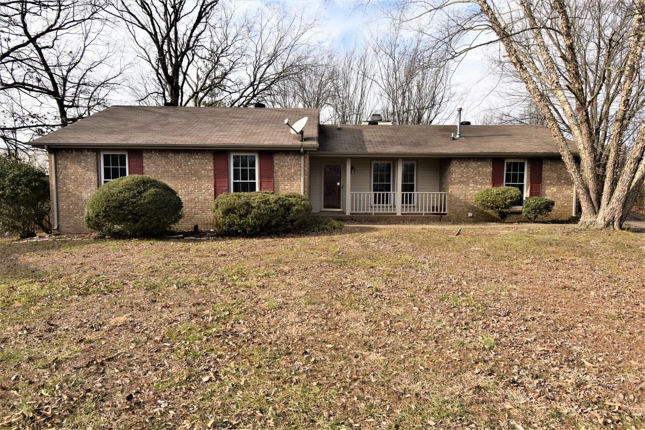 1218 Pebble Ct - Photo 2 of 19