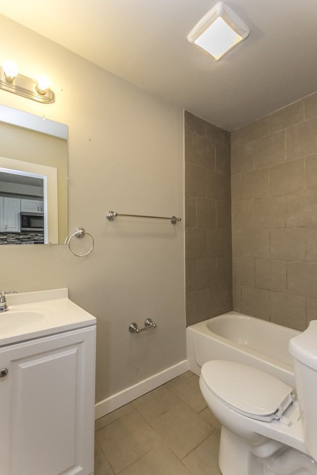 1310 23rd St - Photo 5 of 18