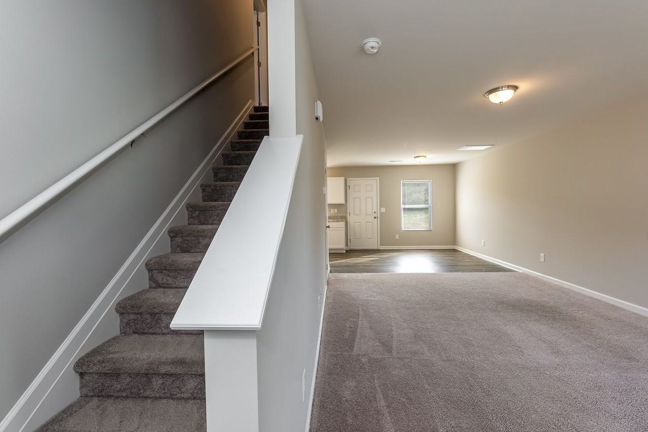 1859 Northside Dr - Photo 6 of 22