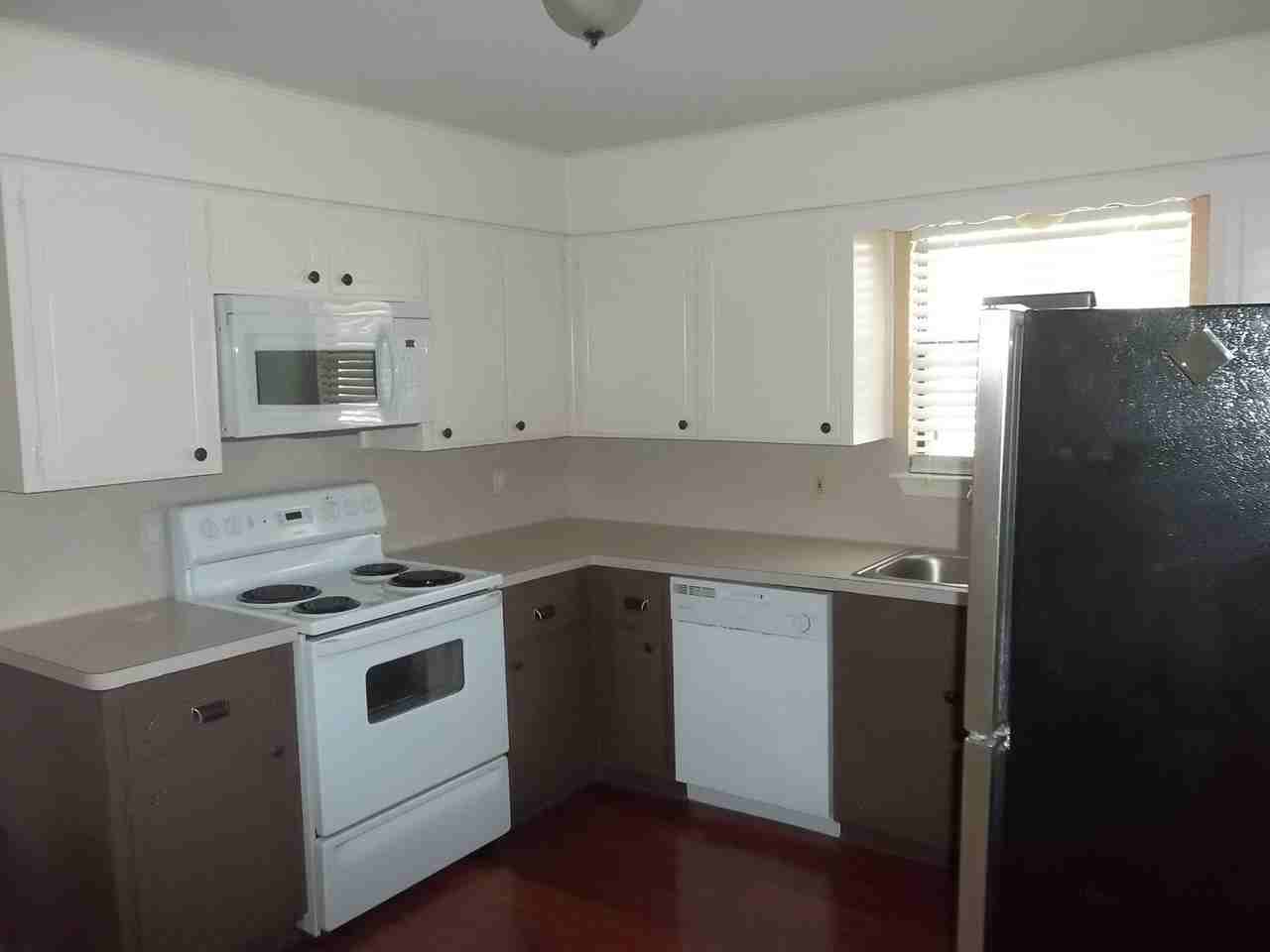 803 E 12th Ave - Photo 4 of 13