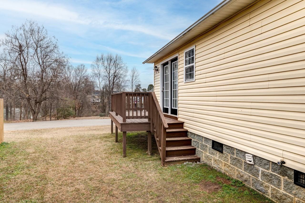 3525 Riverside Dr - Photo 7 of 32