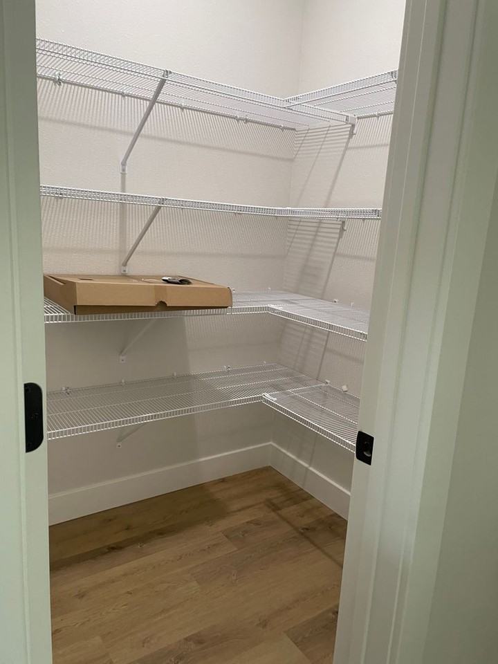 644 N Dean Ln - Photo 5 of 10