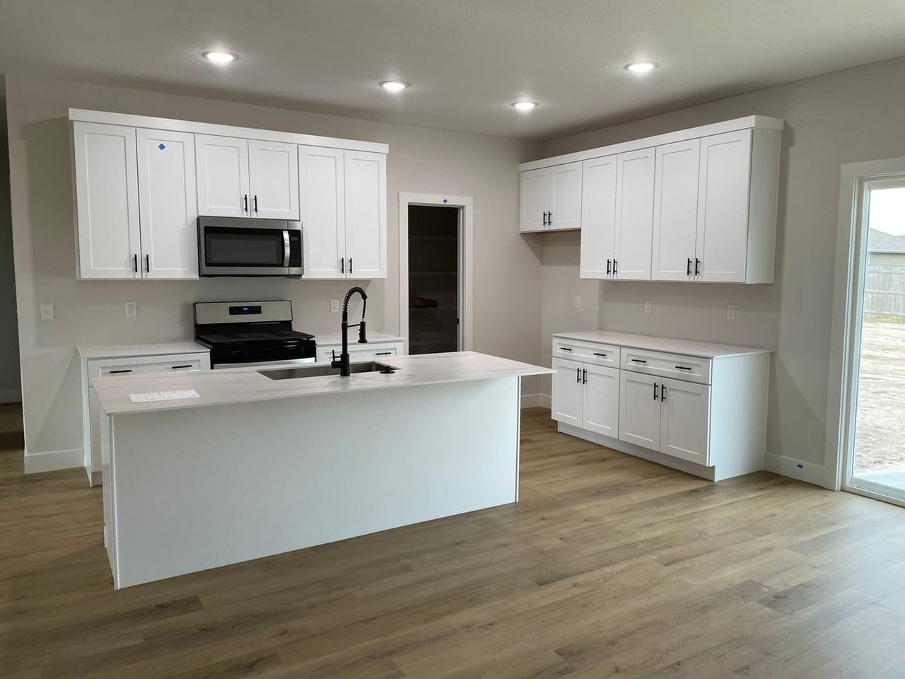 644 N Dean Ln - Photo 7 of 10