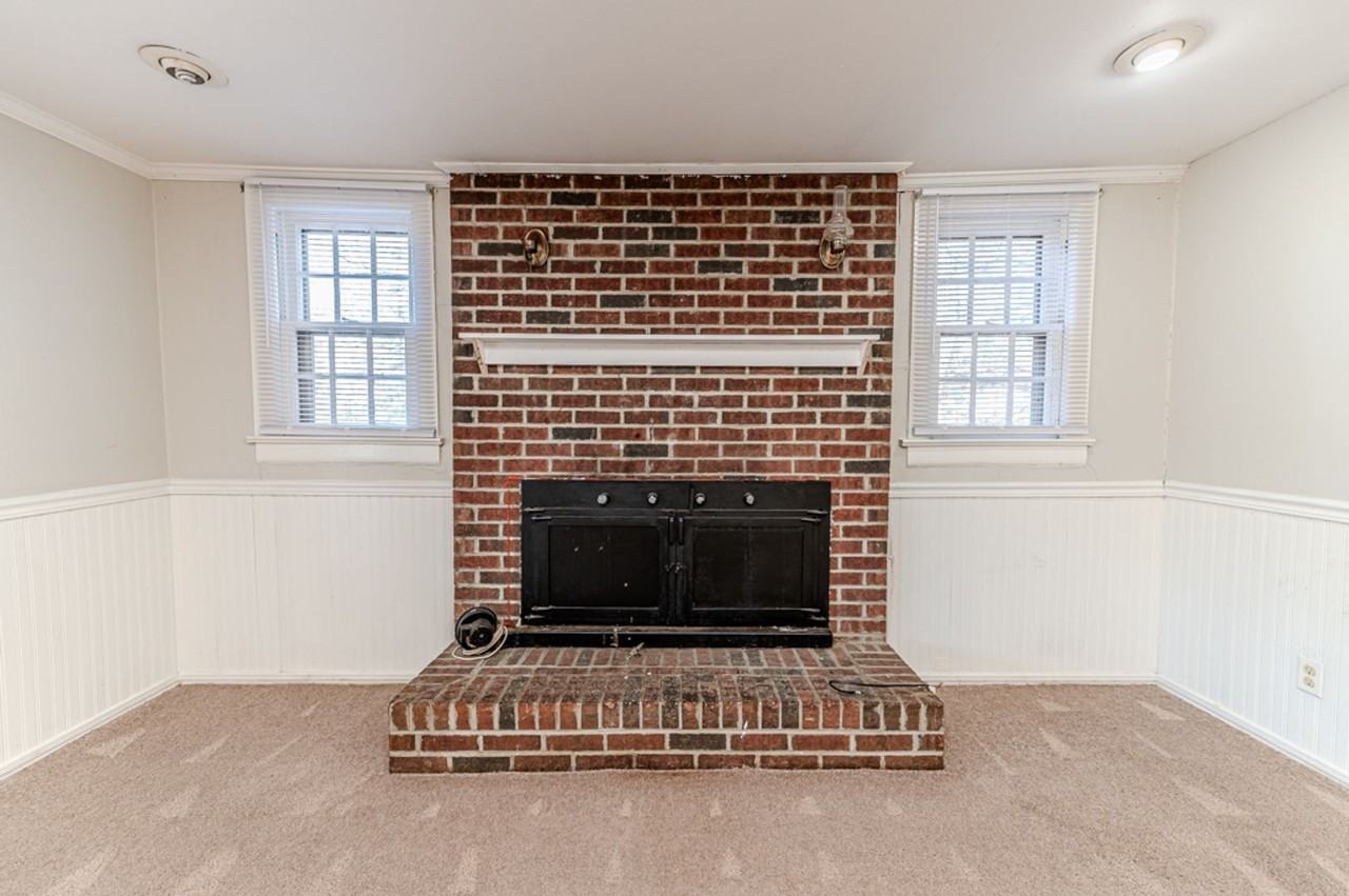 3224 Hawkins Ave - Photo 4 of 37