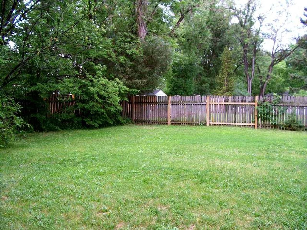 55 Circle Dr - Photo 7 of 7