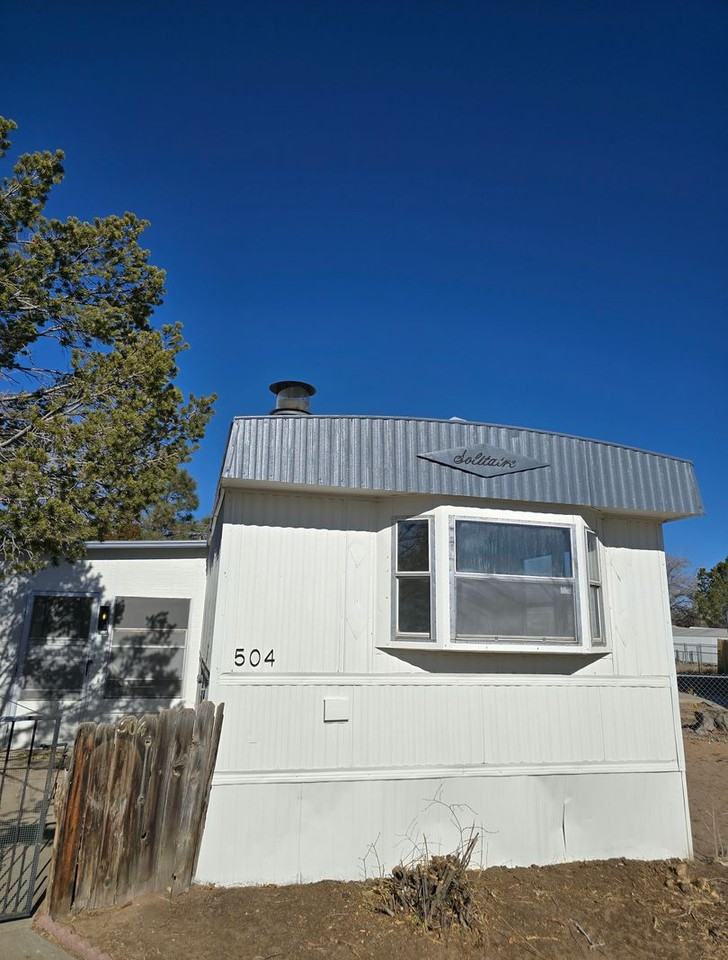 504 El Rio Ct Se - Photo 4 of 40
