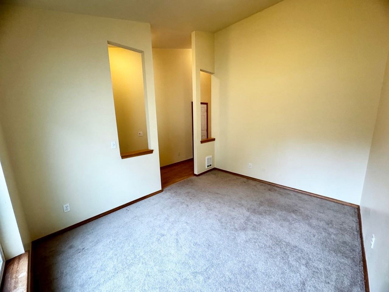 6427 Ne Pear St - Photo 7 of 16