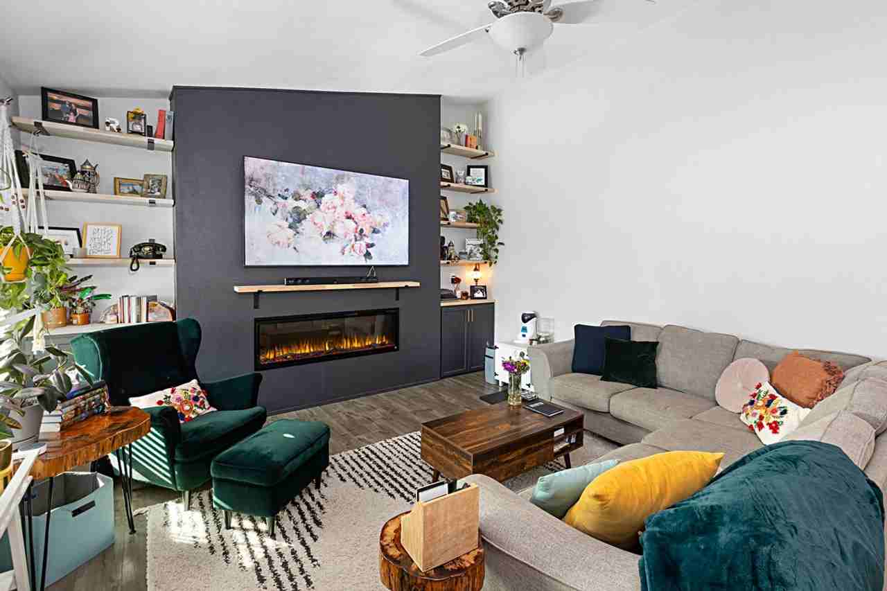 10030 Los Ranchitos Rd - Photo 3 of 20