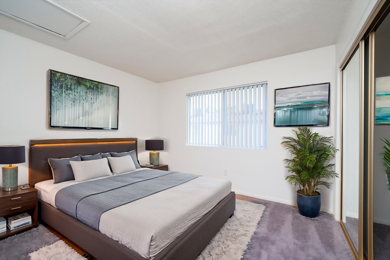 O Street Apartment - Photo 6 of 10