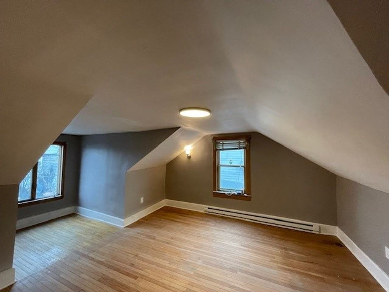 23 S Lehigh Ave - Photo 2 of 8