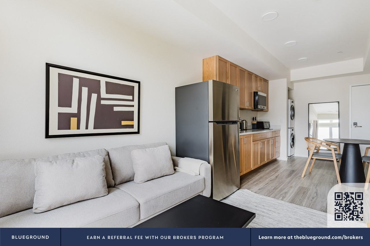 2701 Shattuck Avenue - Photo 5 of 49