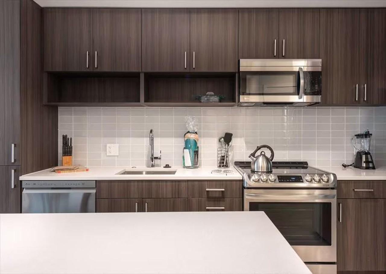 400 Army Navy Drive - Photo 3 of 47