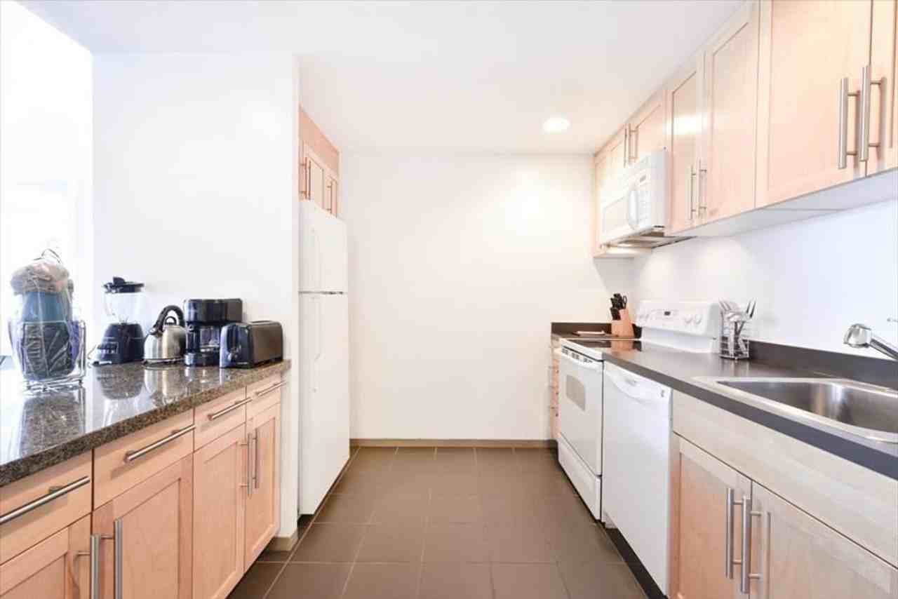 356 3rd St #1049989P - Photo 4 of 20