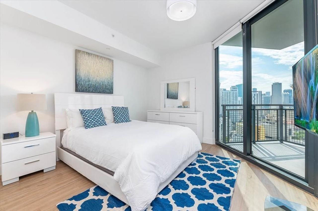 460 Nw 5th St #1040096P - Photo 7 of 24