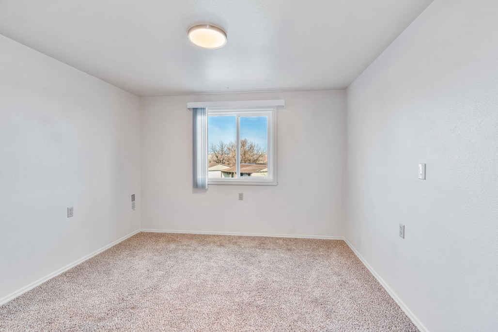 South Forty Apartments - Photo 3 of 24