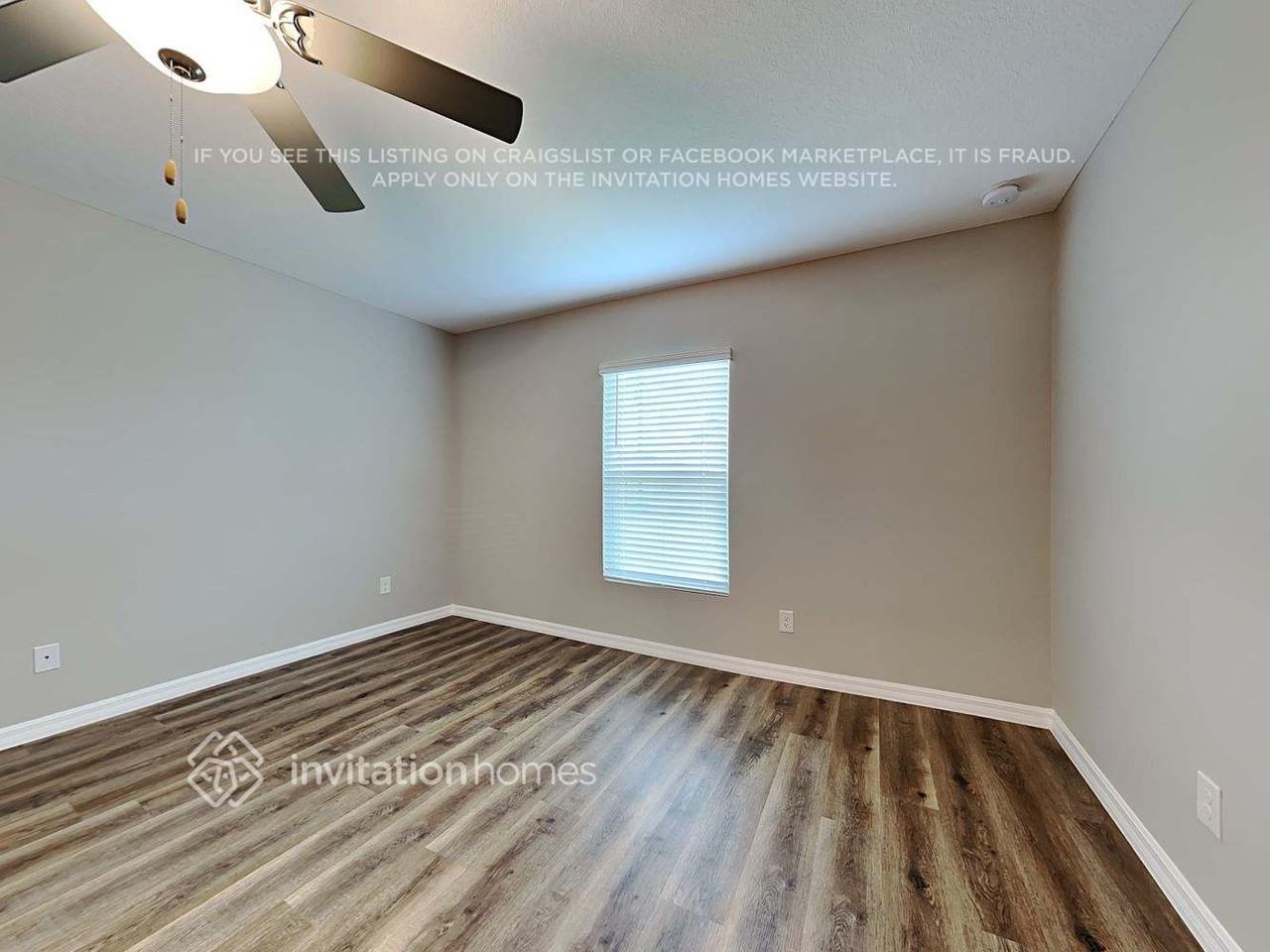 628 Ne Juanita Ct - Photo 7 of 20
