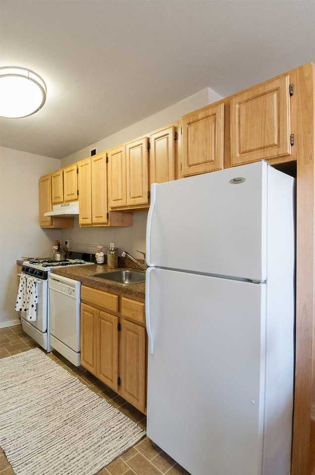 Metropolitan Wynnefield - Photo 3 of 9