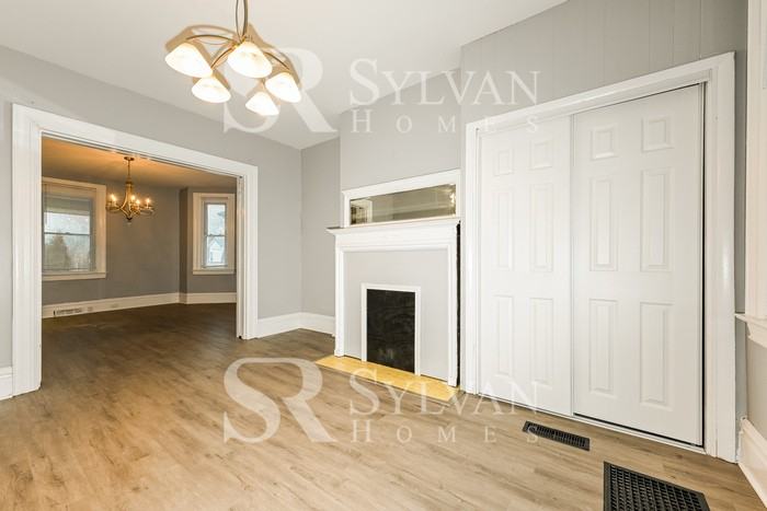 442 South Ave - Photo 2 of 15