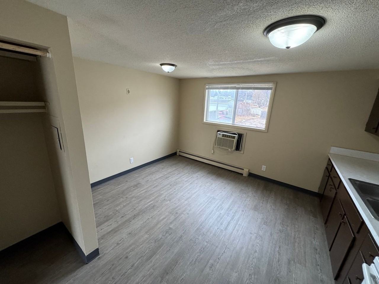 The Malory Apartments - Photo 2 of 10