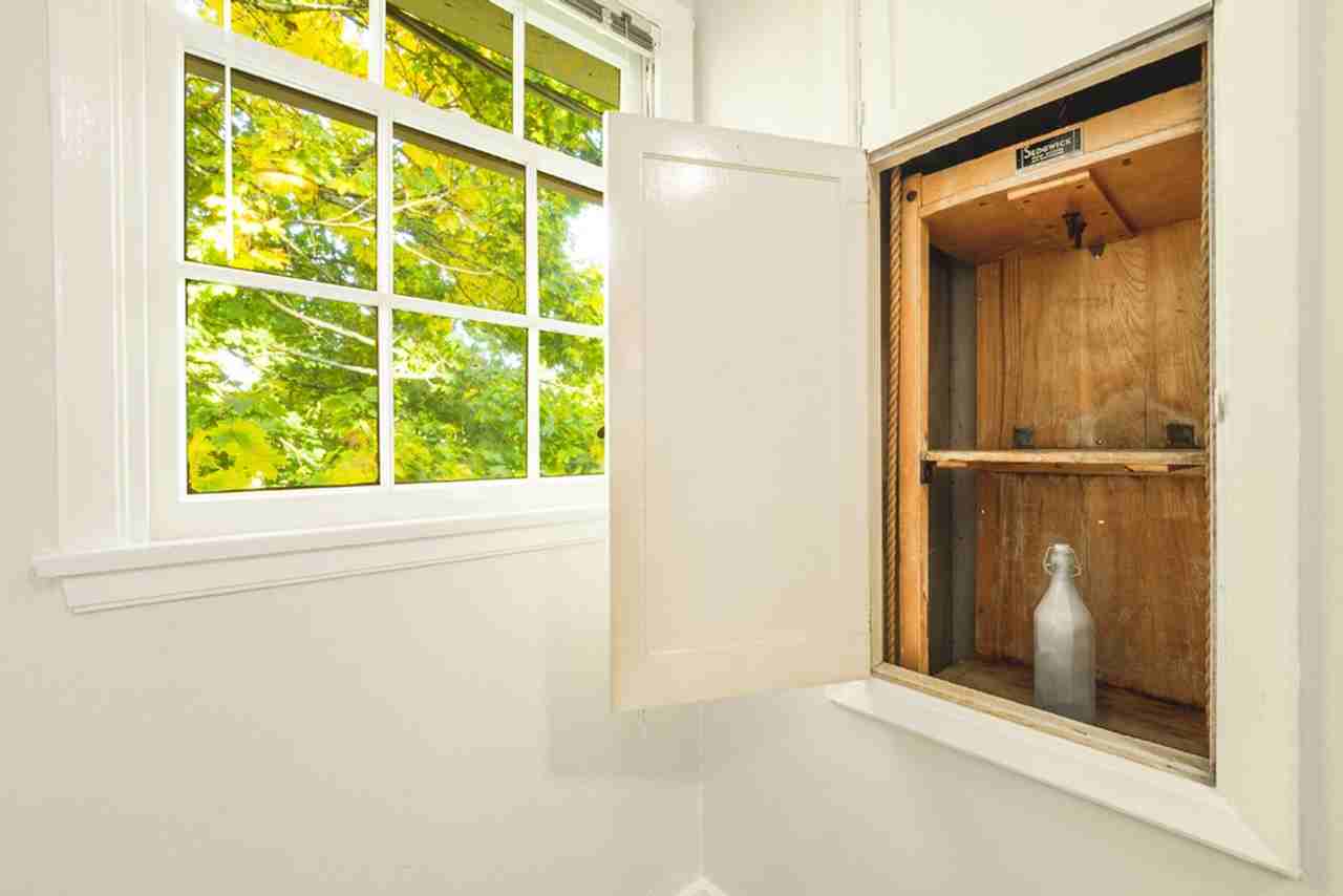 #272 COLONIAL PARK APARTMENTS - Photo 6 of 21