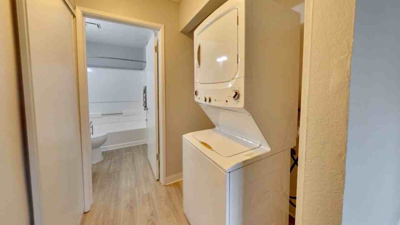 Parkside Commons - Photo 6 of 49